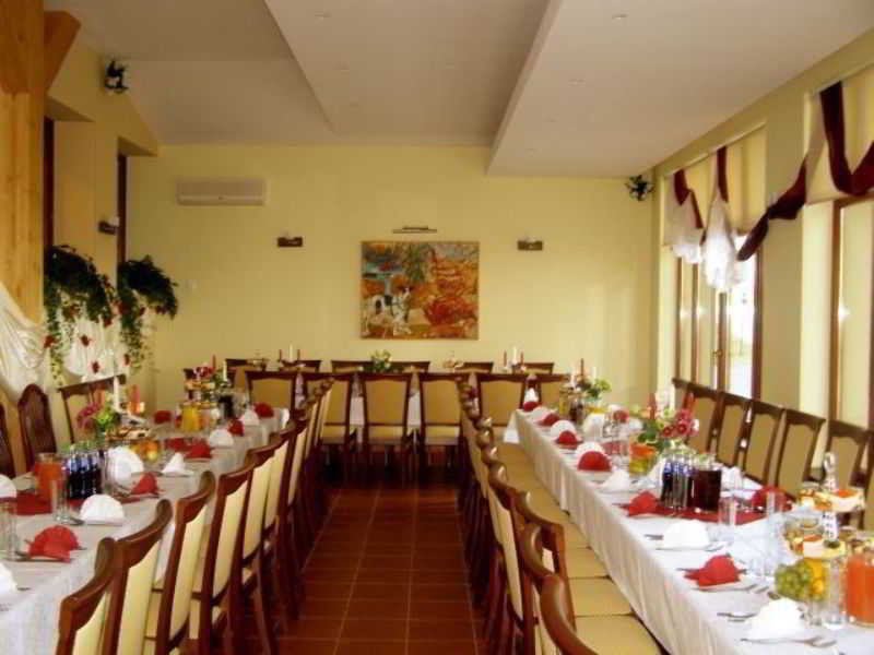 Parkhotel Economic Wielka Wies  Extérieur photo