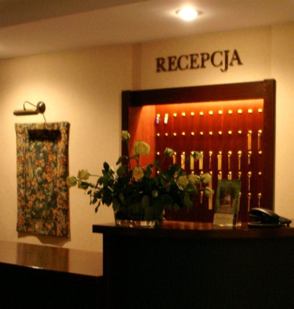 Parkhotel Economic Wielka Wies  Extérieur photo