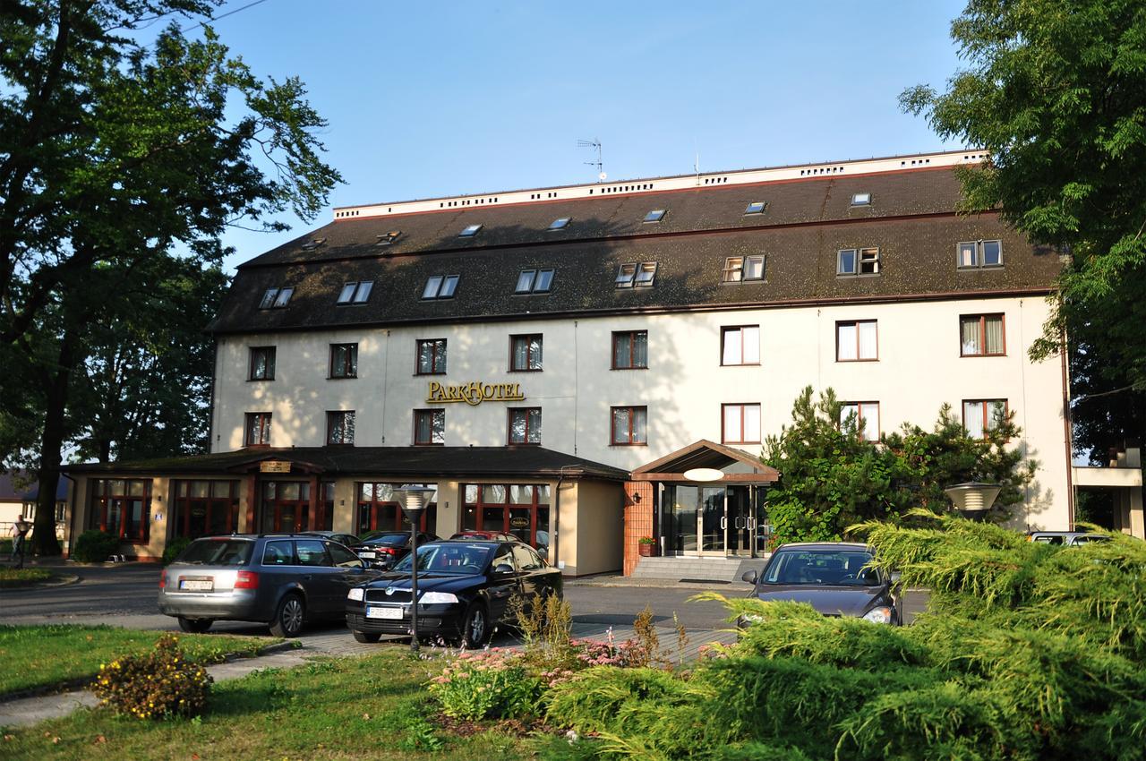 Parkhotel Economic Wielka Wies  Extérieur photo