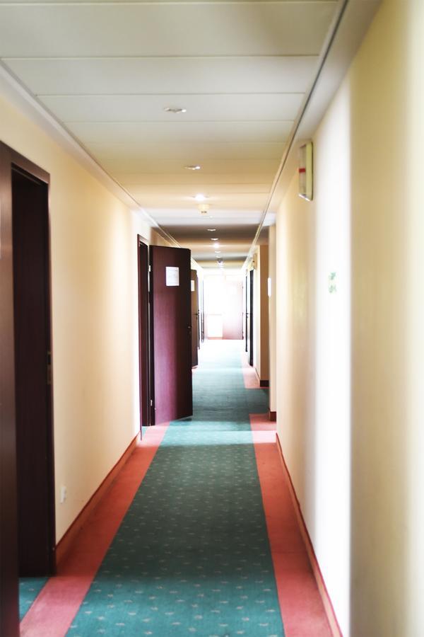 Parkhotel Economic Wielka Wies  Extérieur photo