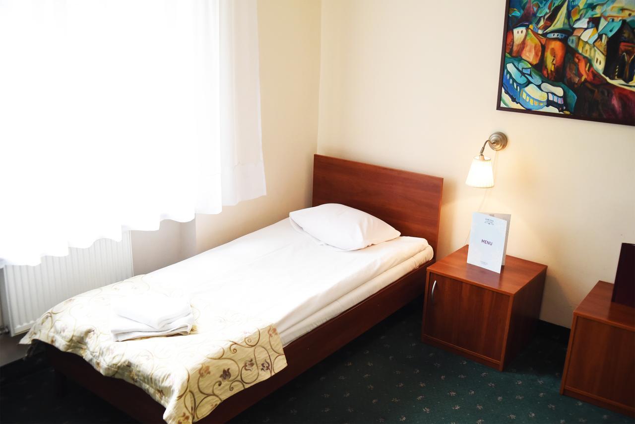 Parkhotel Economic Wielka Wies  Extérieur photo