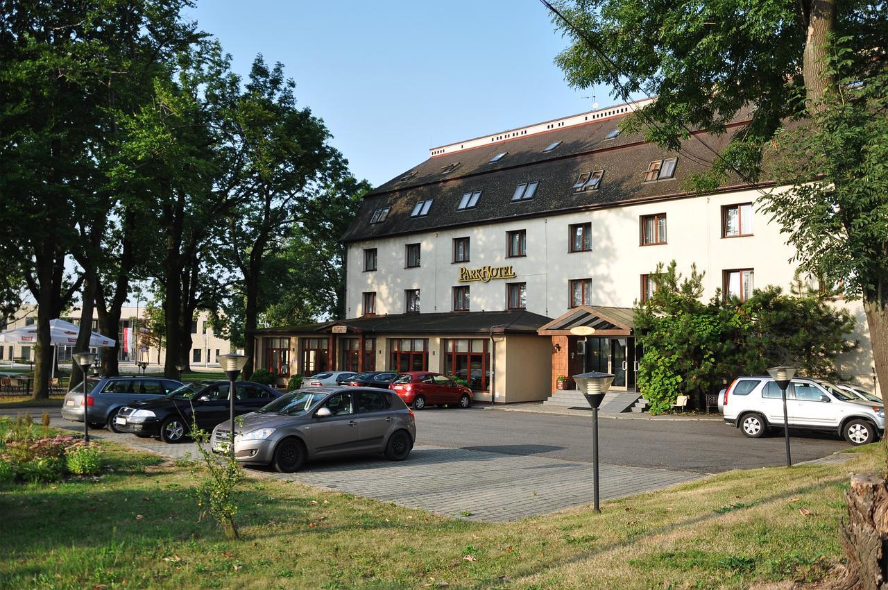 Parkhotel Economic Wielka Wies  Extérieur photo