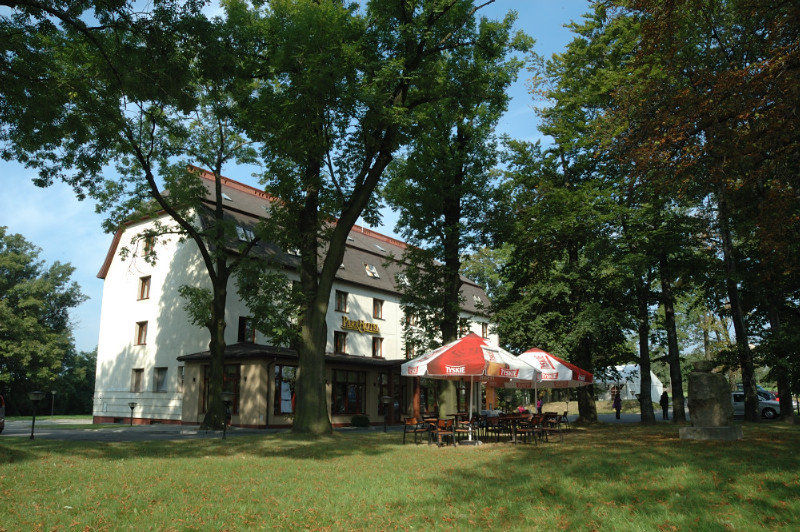 Parkhotel Economic Wielka Wies  Extérieur photo