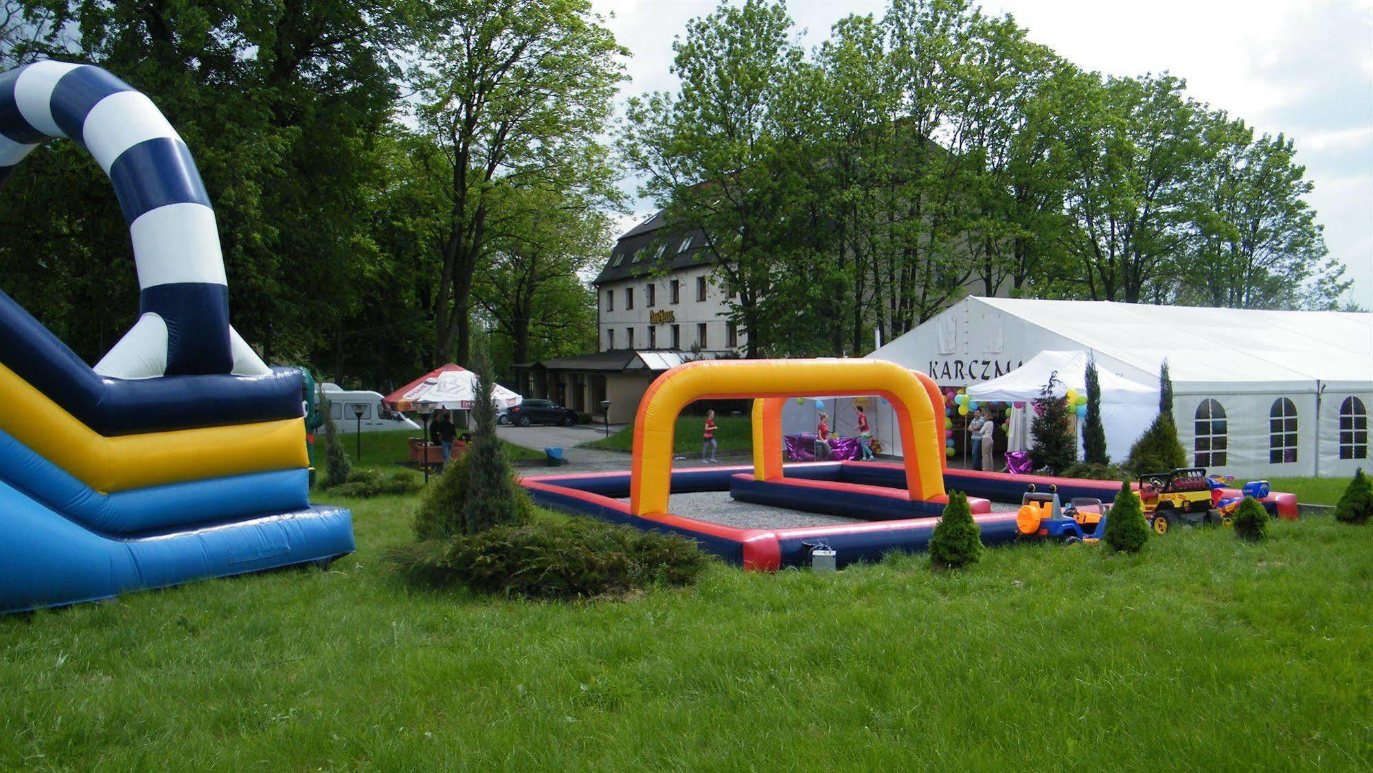 Parkhotel Economic Wielka Wies  Extérieur photo